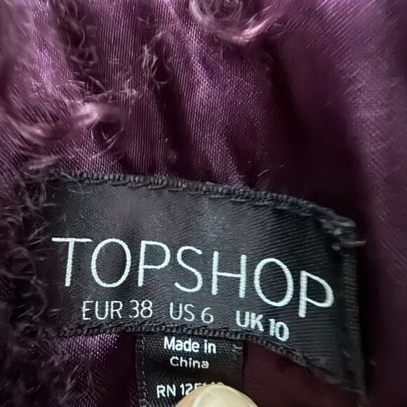 Topshop REAL Mongolian sheepskin fur vest, US6 - Picture 3 of 3